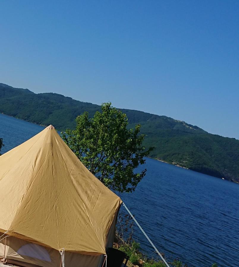 Lakeview Glamping Sztaro Mjaszto Kültér fotó